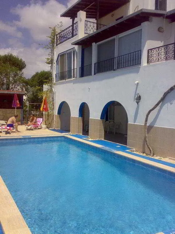 Pool, Berg, Bodrum