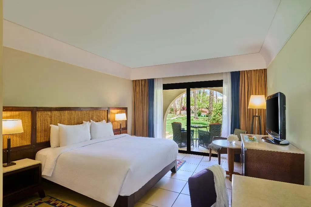 Room, Grand Rotana Resort & Spa, Red Sea Riviera