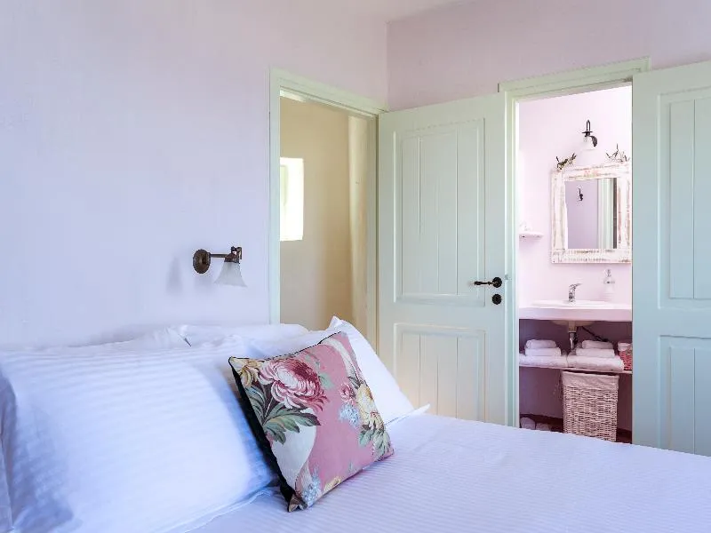 Room, Windmill Villas Santorini Exclusive Retreat, Santorini