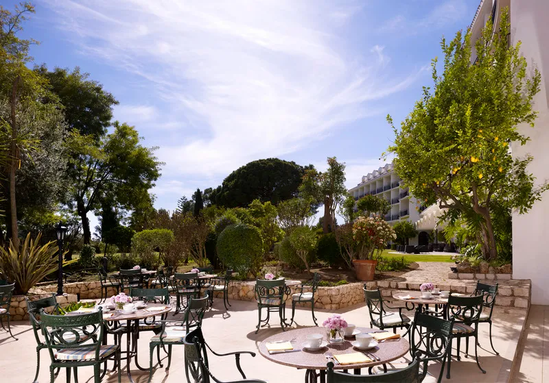 Terrace, Penina Hotel & Golf - Portimao, Algarve