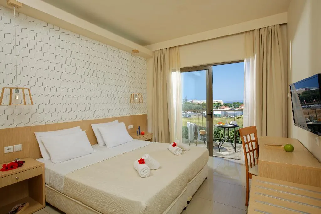 Double or Twin COMFORT Room, Oasis Beach Hotel, Crete
