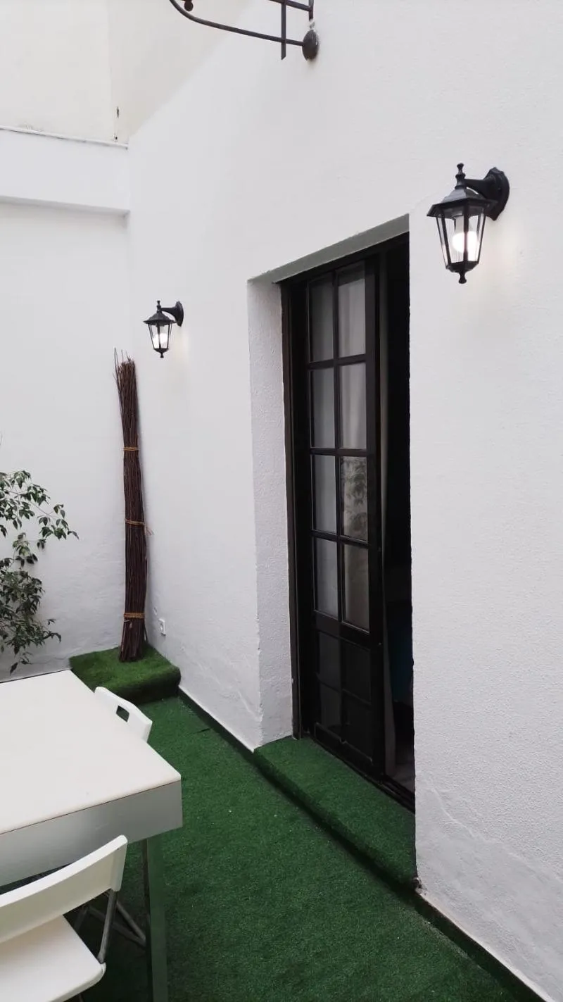 APARTMENT SUPERIOR Room, Hotel y Apartamentos Doña Lola, Seville