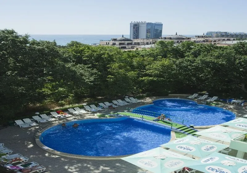 Pool, Zdravets, Varna