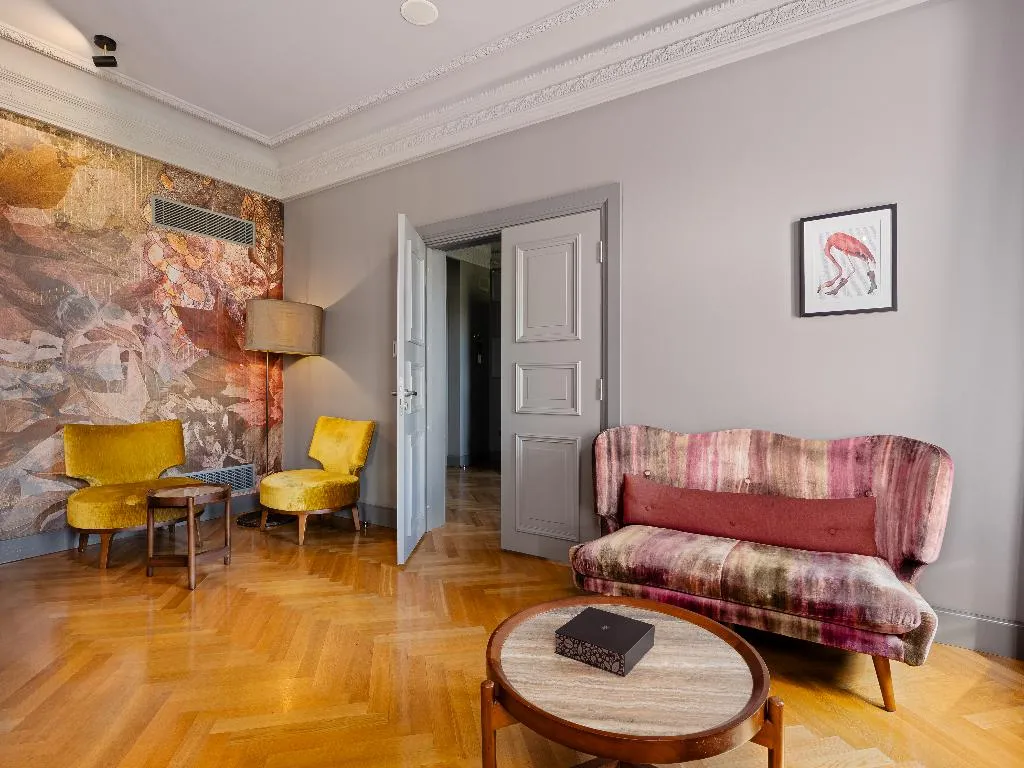 SUITE CAPACITY 2 Room, Grand Poet Hotel by Semarah, Riga