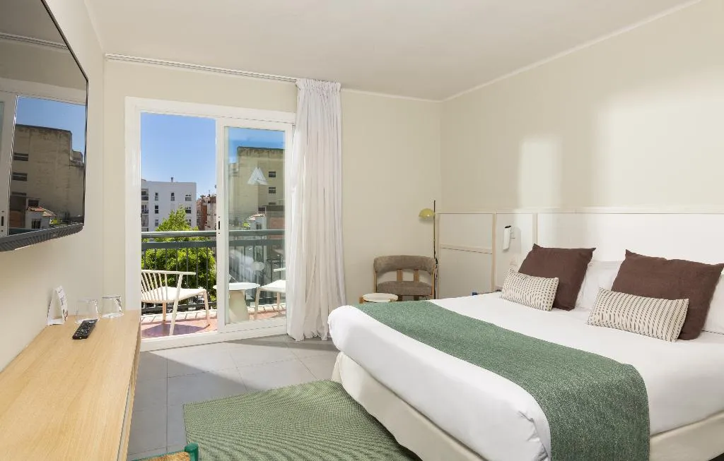 Double or Twin PREMIUM Room, Aqua Hotel Bertran Park**** Adults Recommended, Costa Brava