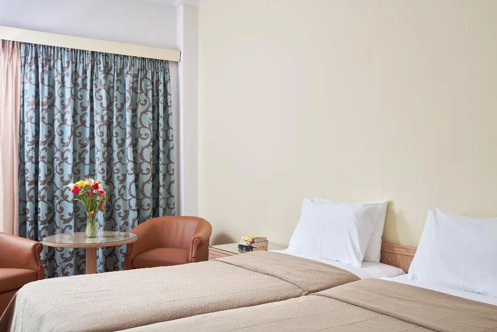 TRIPLE SUPERIOR Room, Candia Hotel, Athens