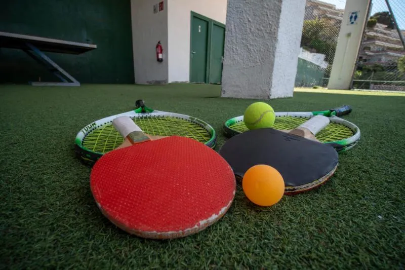 Sports and Entertainment, Don Juan Tossa, Costa Brava
