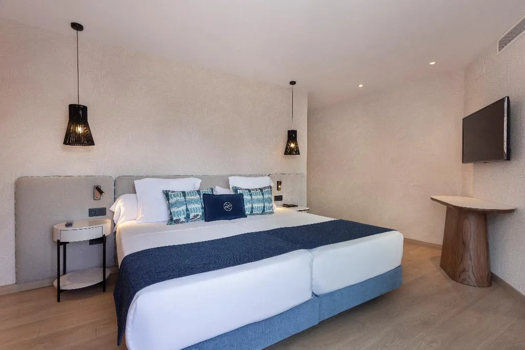 Double or Twin PREMIUM Room, Lima, Costa Del Sol