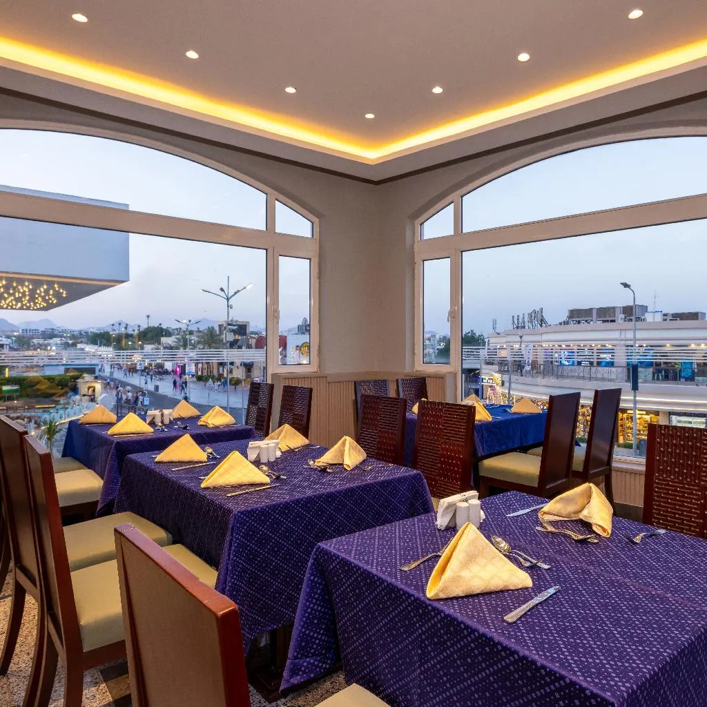 Restaurant, Naama Bay Hotel and Resort, Red Sea Riviera