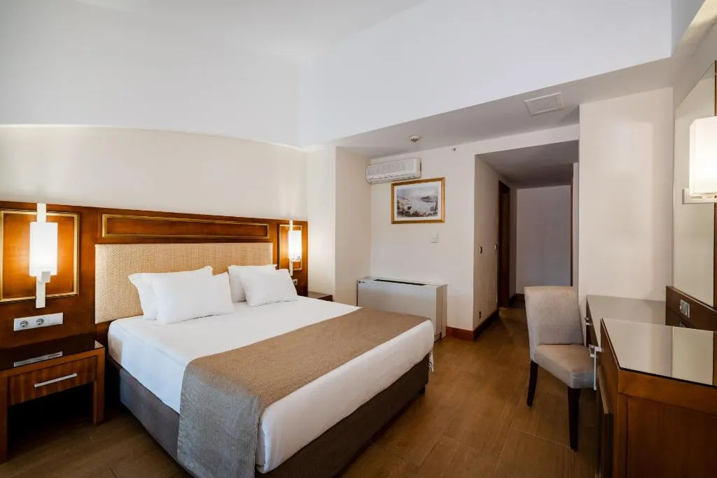 Room, Crystal Prestige Pearl Collection, Antalya