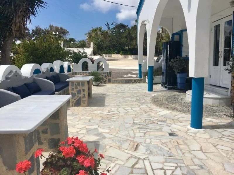 General view, Lodos, Santorini