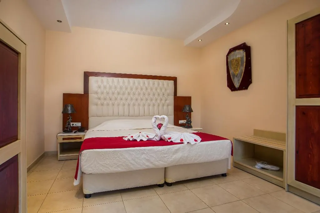 Double or Twin DELUXE Room, Castello di Cavaliere Suites, Rhodes