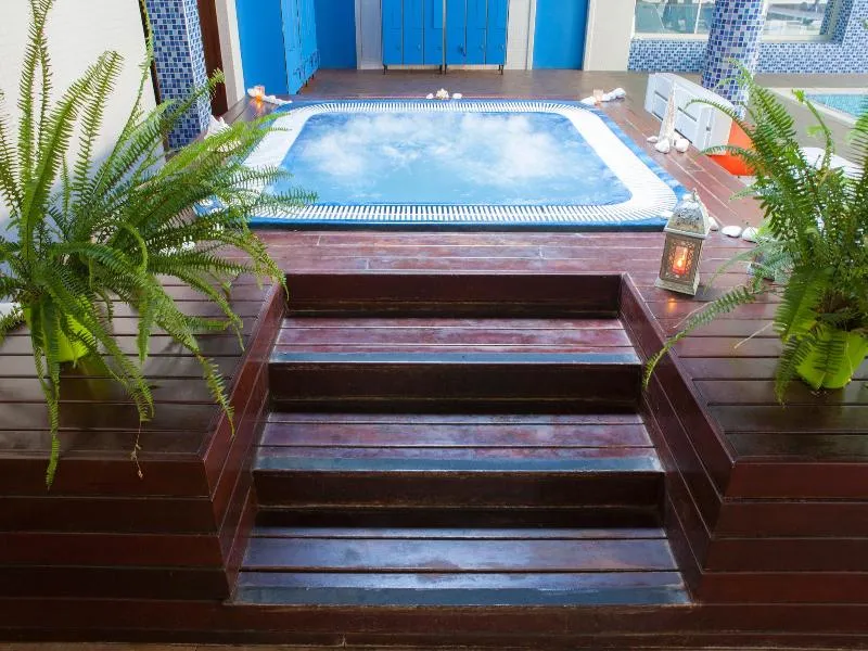 Sports and Entertainment, Ibersol SPA Aqquaria, Costa Dorada