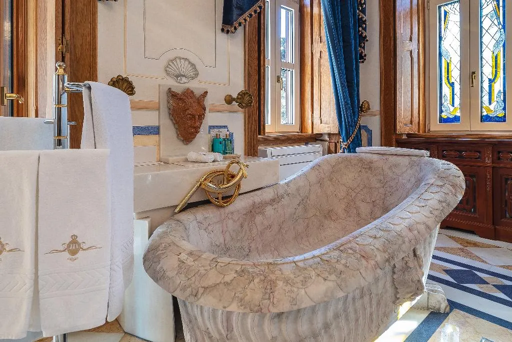SINGLE DELUXE GARDEN VIEW Room, Sintra Marmoris Palace, Lisbon