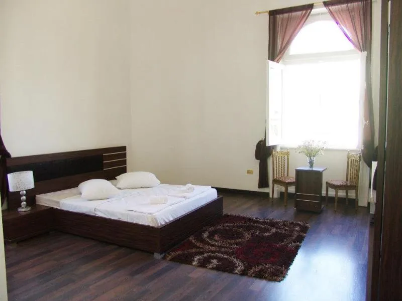 Room, Grand Royal Cairo, Cairo