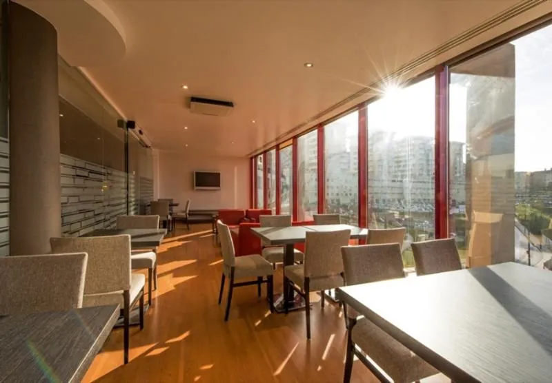 Restaurant, Aeminium Coimbra, Affiliated by Meliá, Porto