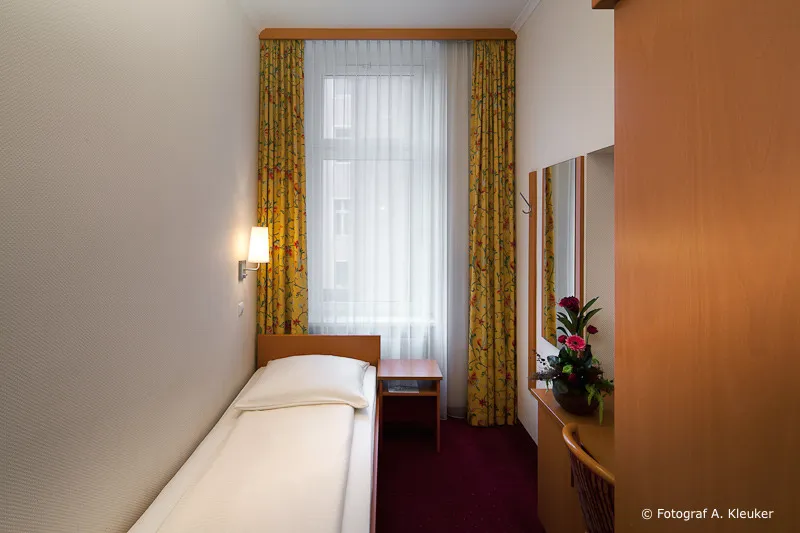 SINGLE STANDARD Room, Air in Berlin Hotel, Berlin