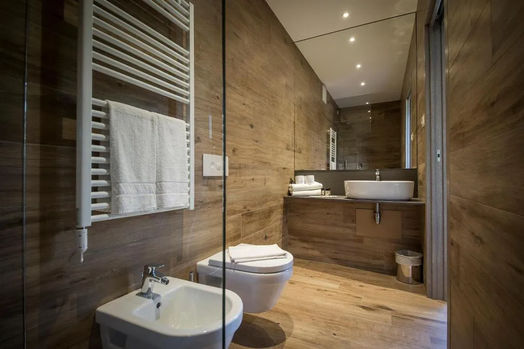 Double or Twin TWO BEDS Room, Riva Lake Lodge, Milan