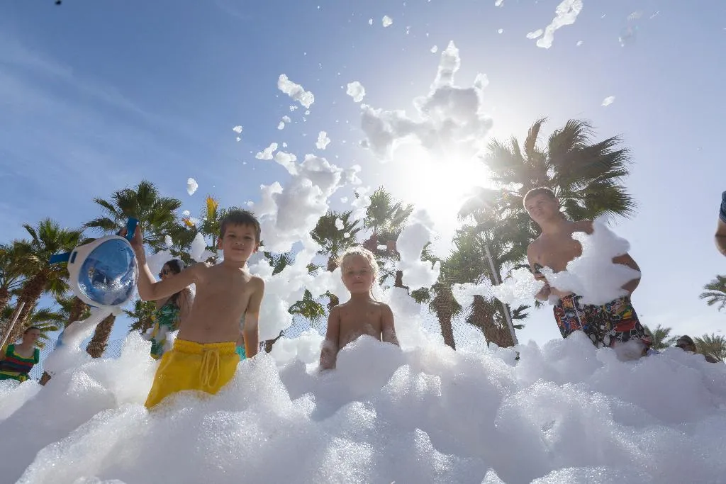 Sports and Entertainment, Grand Rotana Resort & Spa, Red Sea Riviera