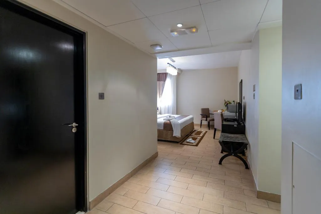 DOUBLE SUPERIOR Room, The Apartments Dubai World Trade Centre, Dubai