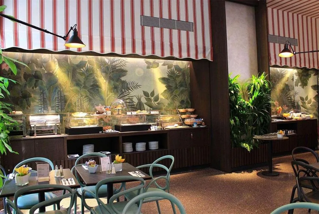 Restaurant, Sanpi Milano, Milan
