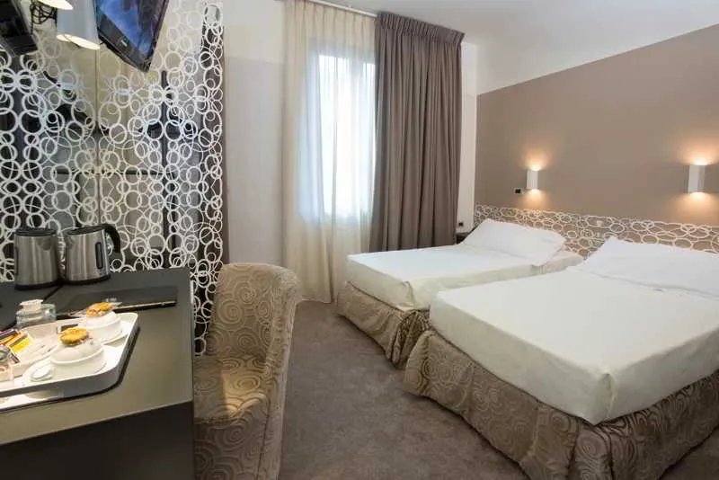 Room, Hotel Berna, Milan