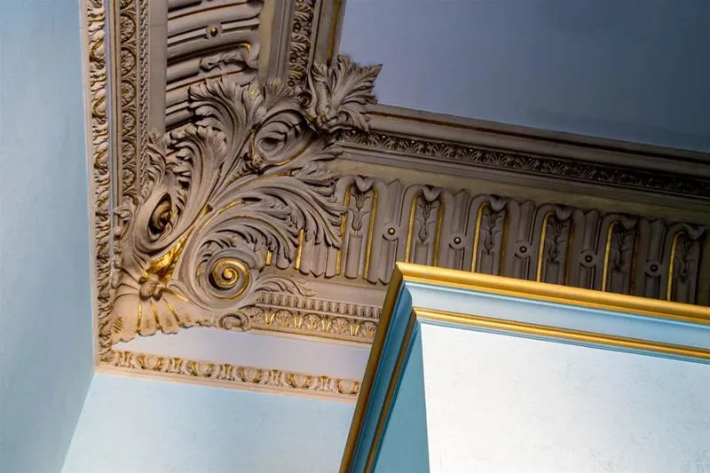 Lobby, Tiziano, Rome