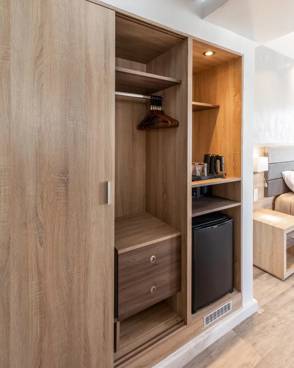 Double or Twin SUPERIOR Room, Xenophon Hotel, Athens