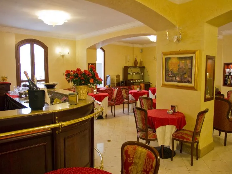 Bar, Centrale, Palermo