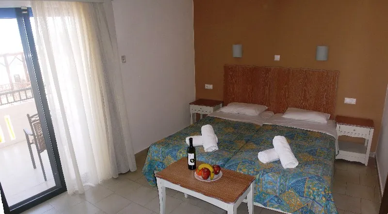 Room, Camelia Studios Apartments, Crete
