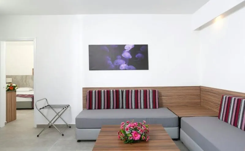 SUITE STANDARD Room, Kapetanios Aqua Resort, Cyprus