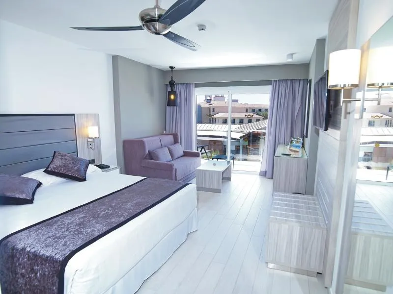 Double or Twin STANDARD Room, Hotel Riu Palace Meloneras, Gran Canaria
