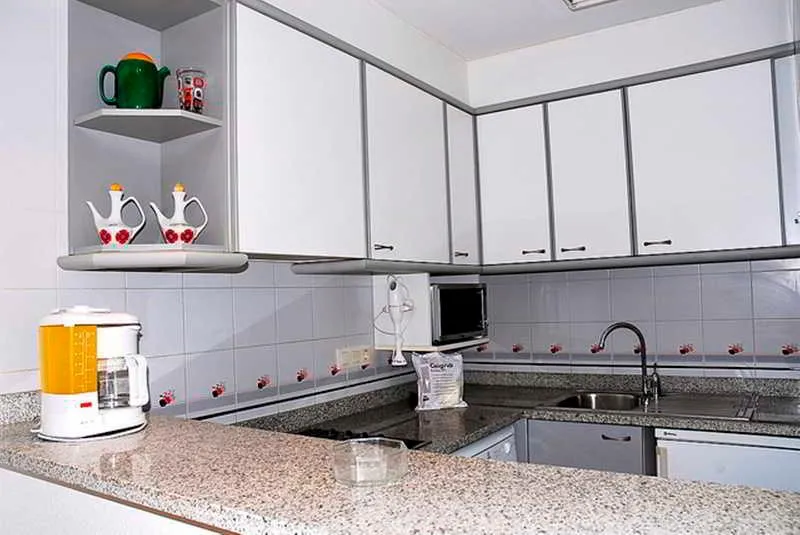 APARTMENT CAPACITY 6 THREE BEDROOM Room, Blaumar 2D, Costa Brava