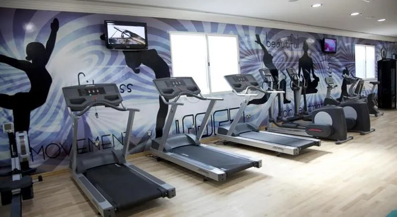 Sports and Entertainment, Grand Excelsior Al Barsha, Dubai