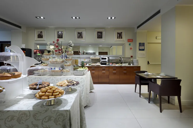 Restaurant, Mercure Roma Centro St. John, Naples