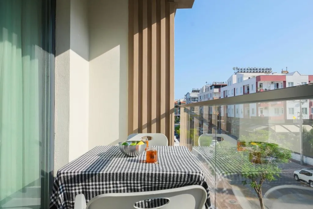 DOUBLE GARDEN VIEW Room, Rudblu Suites, Antalya