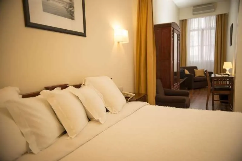 Room, Aliados, Porto