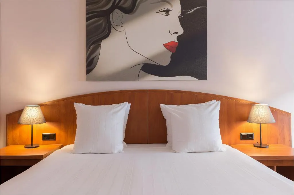 DOUBLE COMFORT Room, Leonardo Hotel Utrecht City Center, Amsterdam