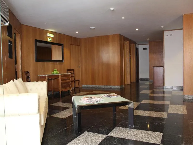 Lobby, Estoril 7, Lisbon