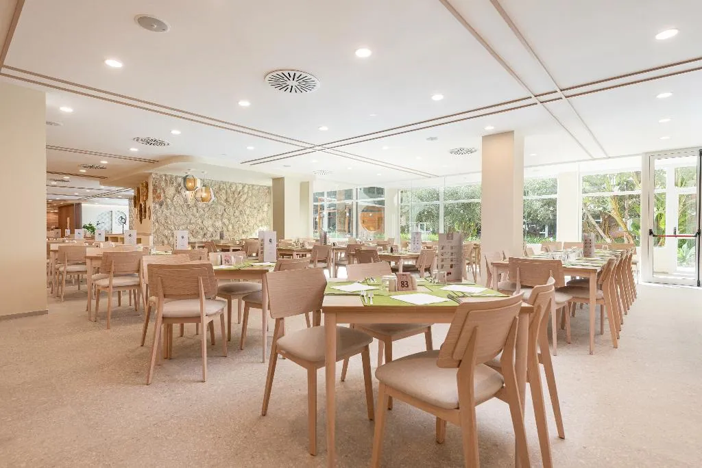 Restaurant, Aparthotel Can Picafort Palace, Majorca