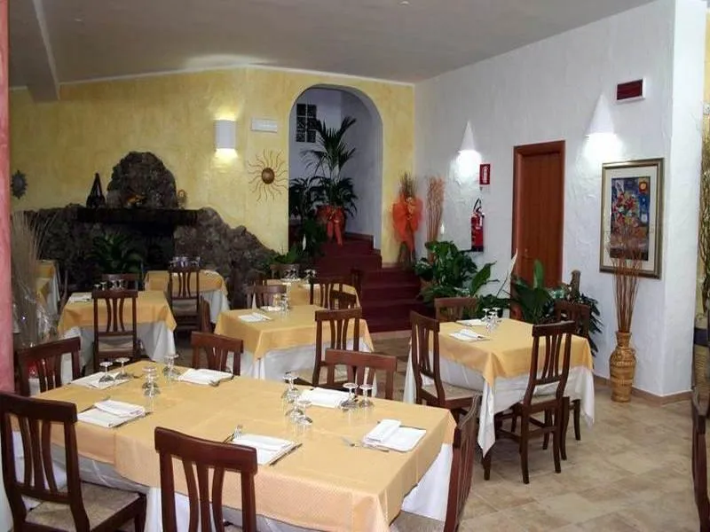 Restaurant, Hotel La Fattoria, Cagliari