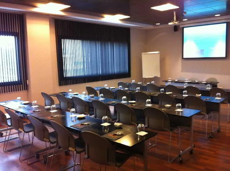 Conferences, Tach Madrid Airport, Madrid
