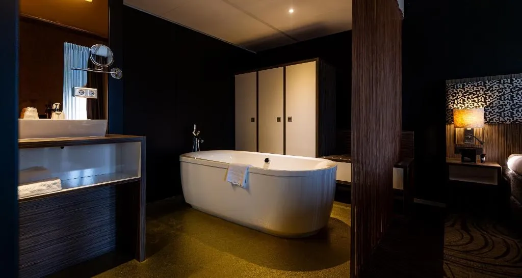 SUITE WITH DOUBLE BED Room, City Hotel Gouda, Amsterdam