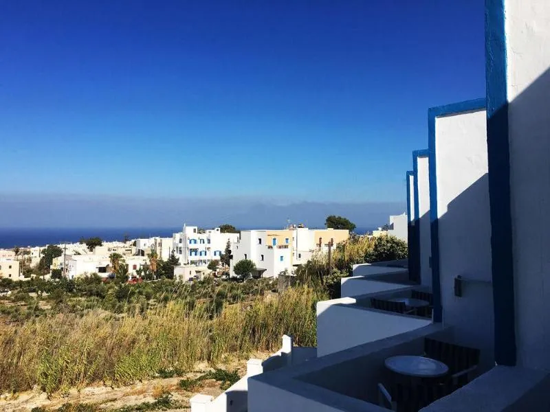 General view, Lodos, Santorini