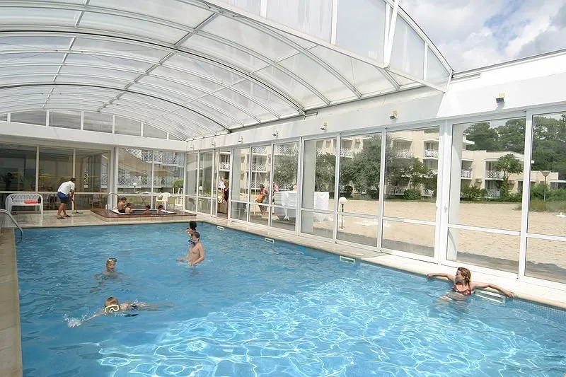 Pool, Mura, Varna