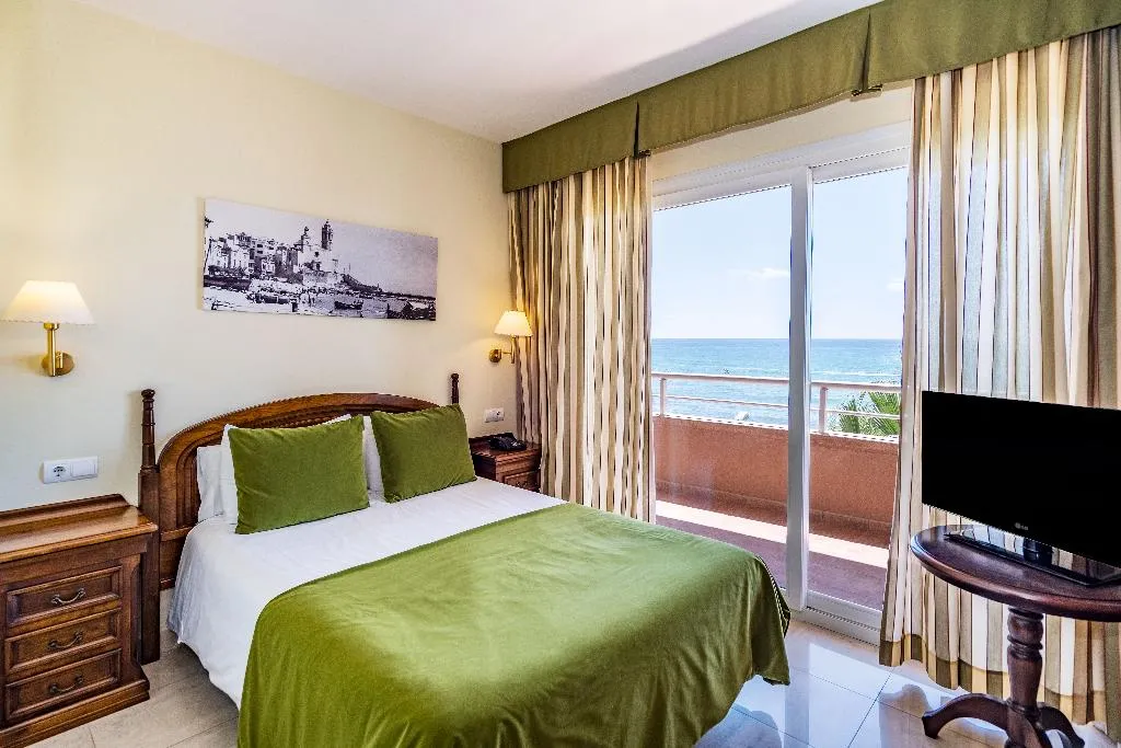 APARTMENT CAPACITY 3 Room, Hotel Sunway Playa Golf & Spa, Sitges, Costa Brava