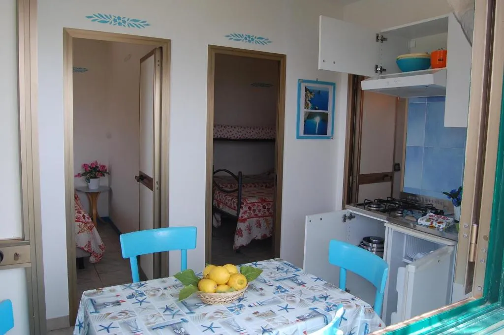 BUNGALOW GARDEN VIEW Room, Marina del Cantone Chalet, Naples