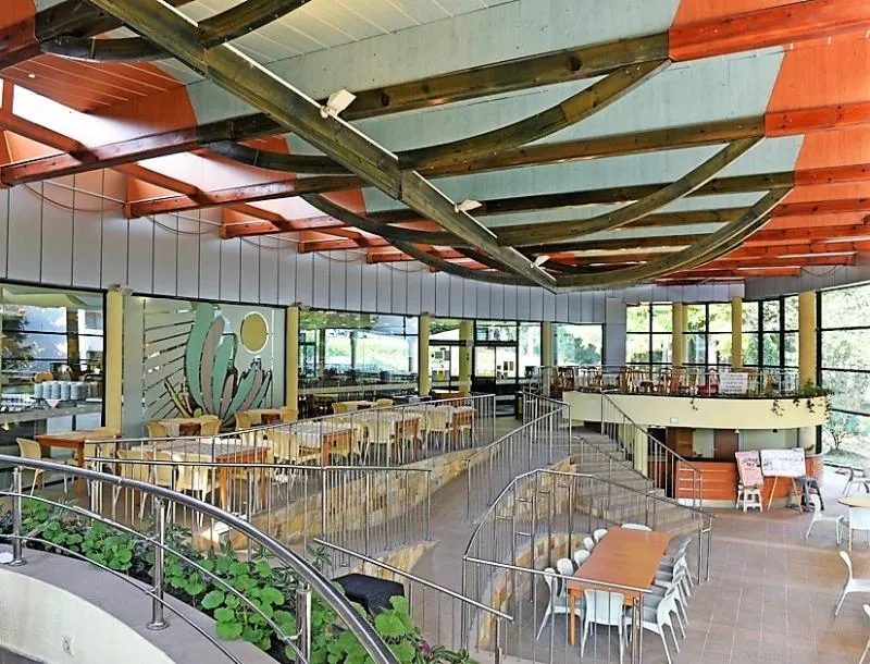 Restaurant, Magnolia, Varna