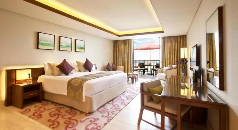 SUITE STANDARD Room, JA The Resort – JA Palm Tree Court, Dubai, Dubai