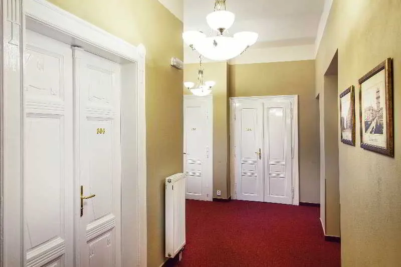 Lobby, Taurus, Prague